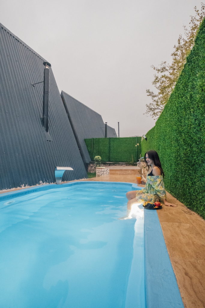 Kartepe Bungalov Evler Havuzlu